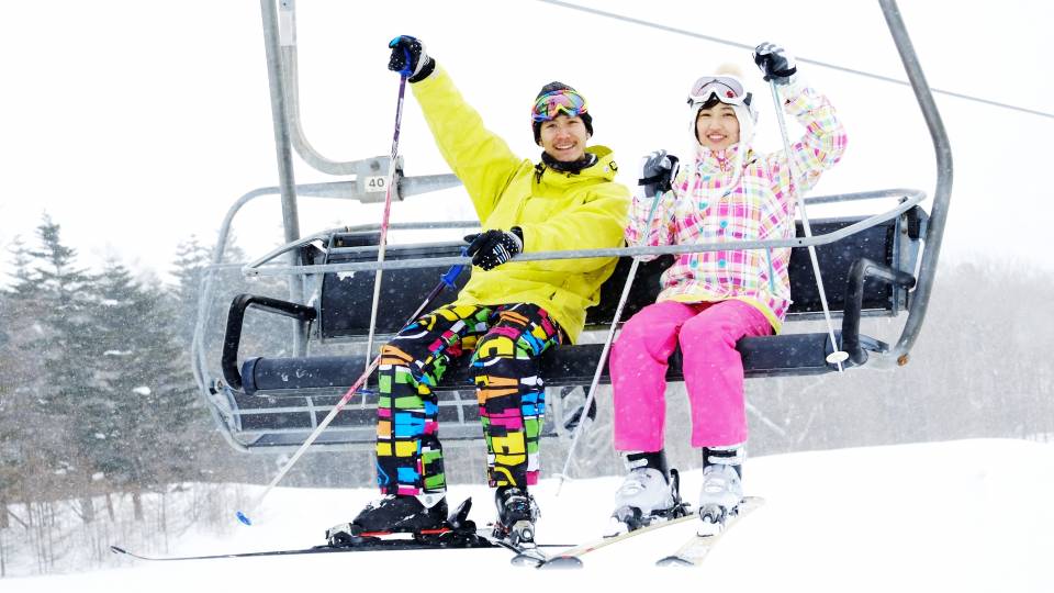スキー・スノボのウェアをレンタル♪身軽に行けるおすすめスキー場6選