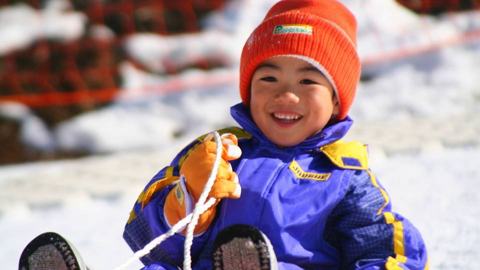 新潟県でファミリー 子供におすすめスキー場13選 雪遊びしよう Skipin