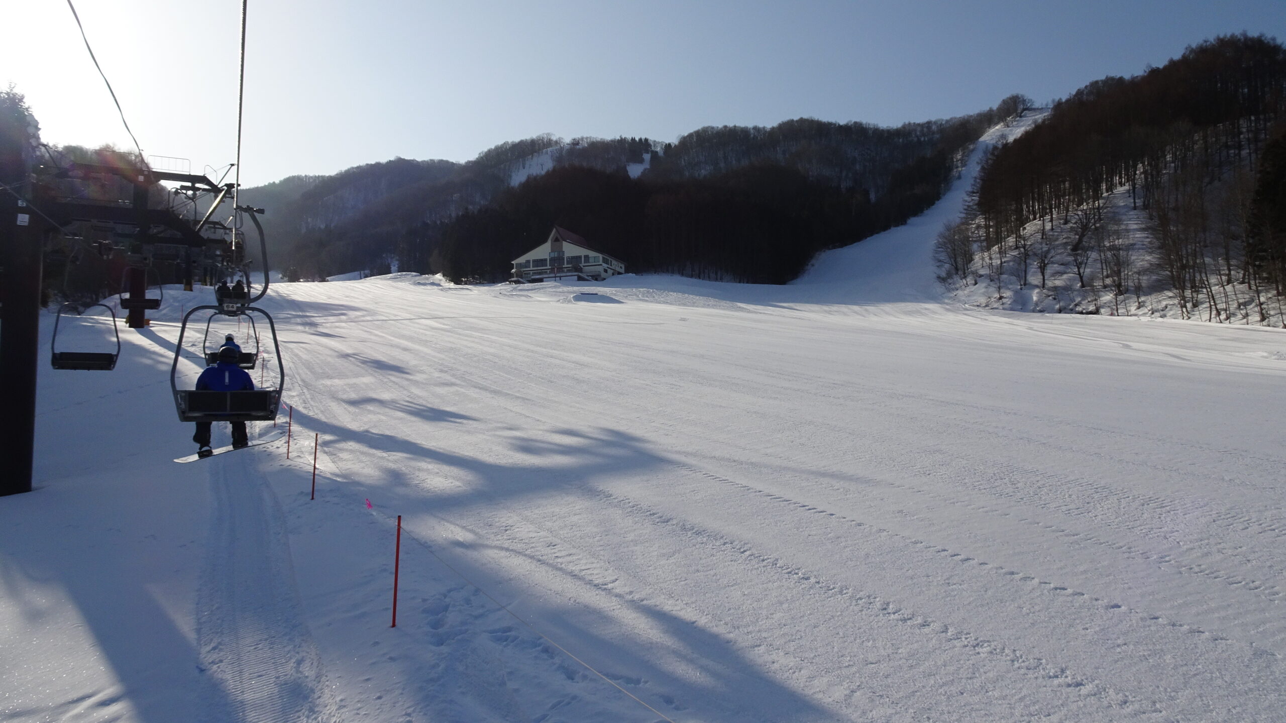 みなかみほうだいぎスキー場｜下のバーンが広くて練習しやすい（群馬・みなかみ）