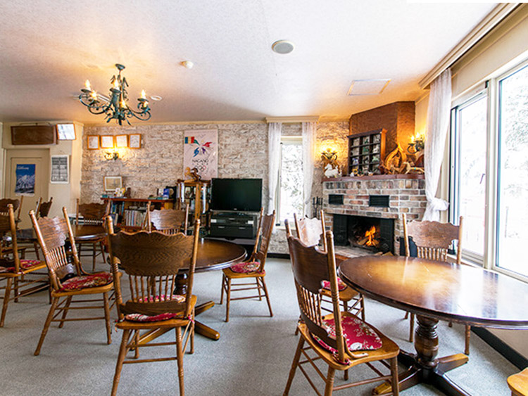 ローゼンハイム白馬 宿泊施設 公式 Roadplanスノボツアー スキーツアー 日帰り 宿泊 バスツアー 22 23 ローゼンハイム白馬 宿泊施設 公式 Roadplanスノボツアー スキーツアー 日帰り 宿泊 バスツアー 22 23