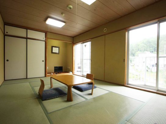 ホテル竜王（西館）