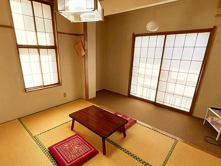 ほりでーいんこばやしの客室